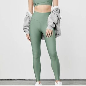 ALO Yoga Moss Green Airlift Leggings